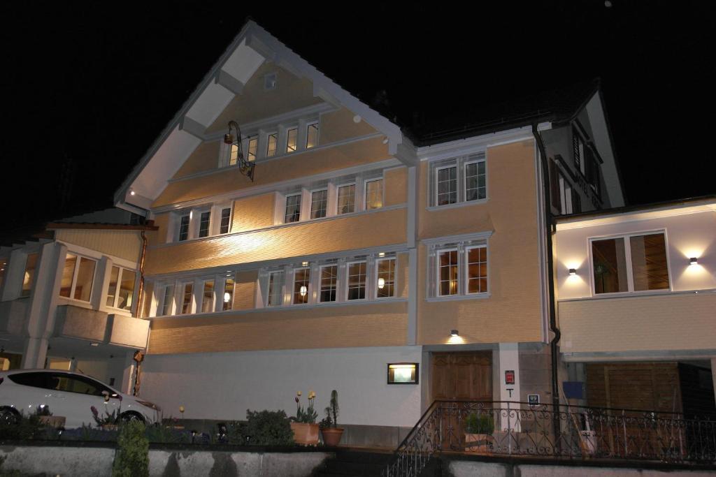 Gasthof Krone Wolfhalden Bagian luar foto